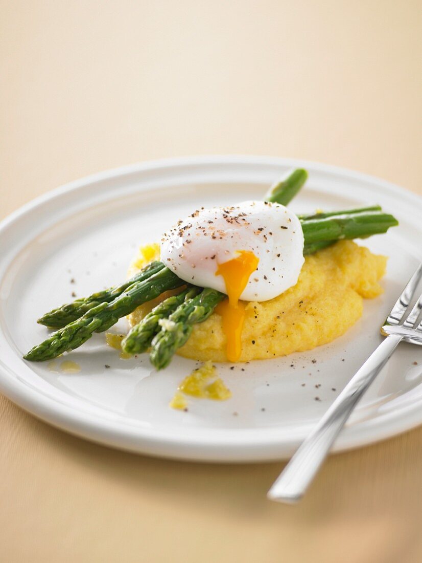Poached Eggs with Polenta