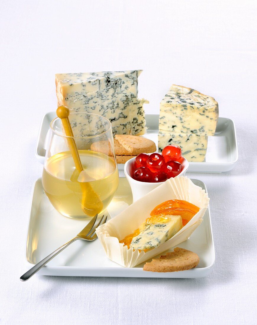Blue cheese with various jams, savoury biscuits and candied fruit
