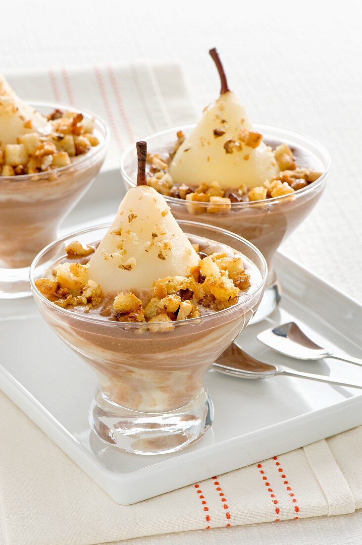 Pere alla crema (pears in hazelnut cream, Italy)