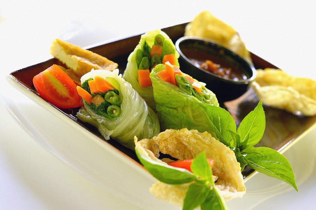 Gado-Gado lettuce rolls (Indonesian)