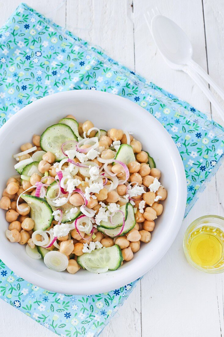 Chickpea salad with cucumber, onions and feta cheese