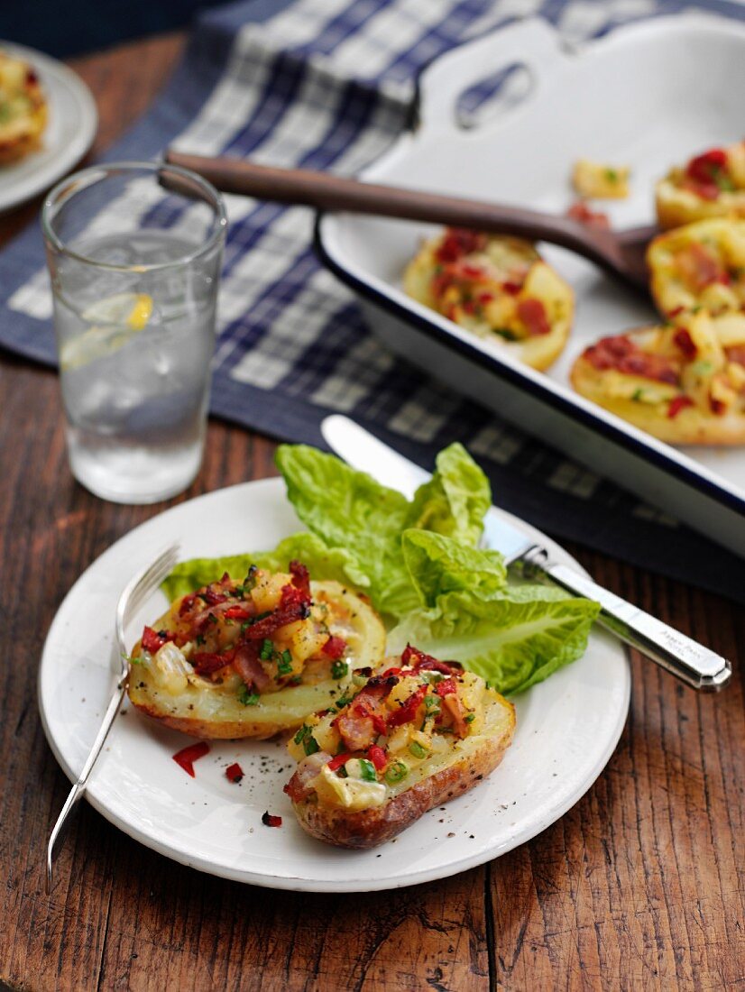 Stuffed potato skins