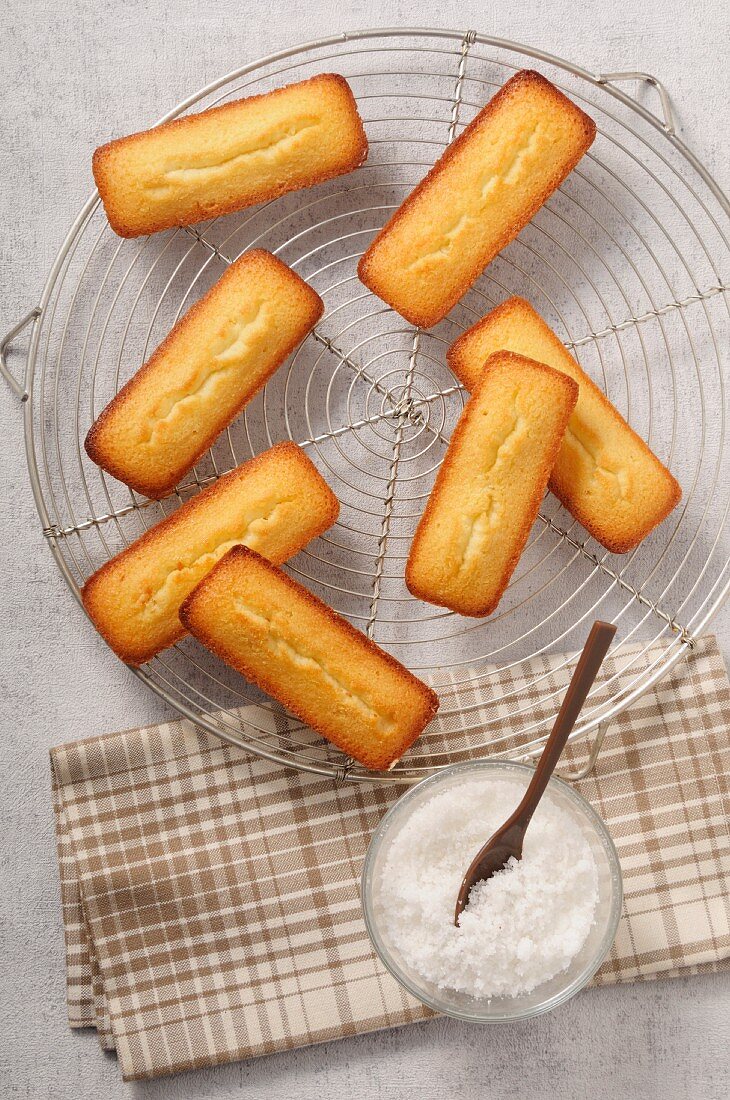 Financiers and grated coconut