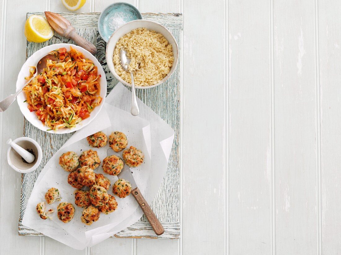 Spicy fishcakes with grated vegetables