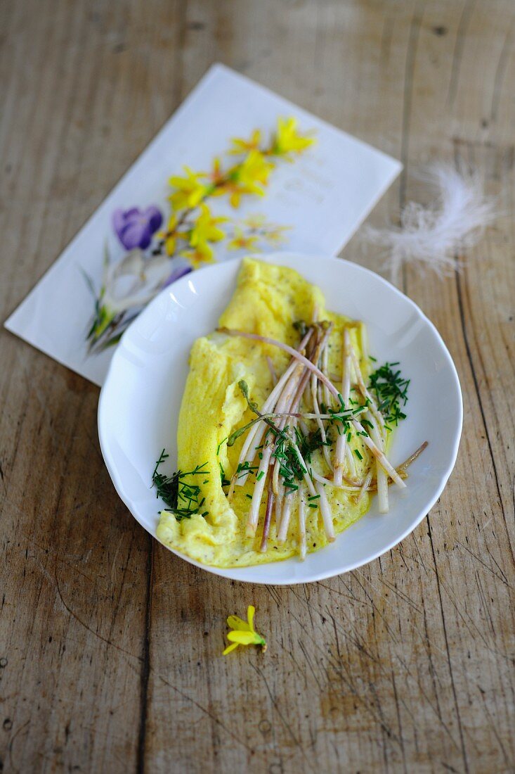 Pfannkuchen mit Hopfensprossen