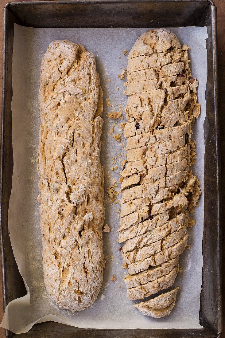 Pumpkin cantucci before baking