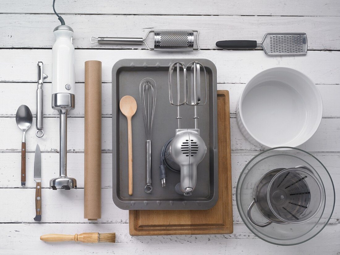 Kitchen utensils for making soufflé