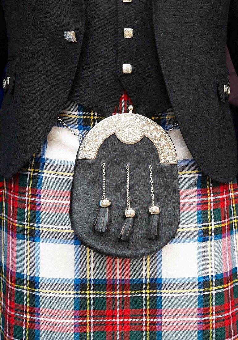 Traditioneller schottischer Kilt mit Beutel (Ausschnitt)