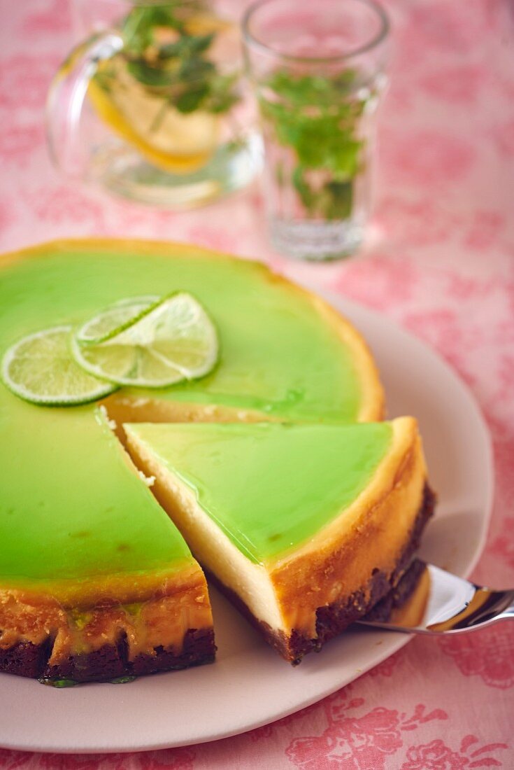 Cheesecake with white chocolate and a green lime and basil jelly