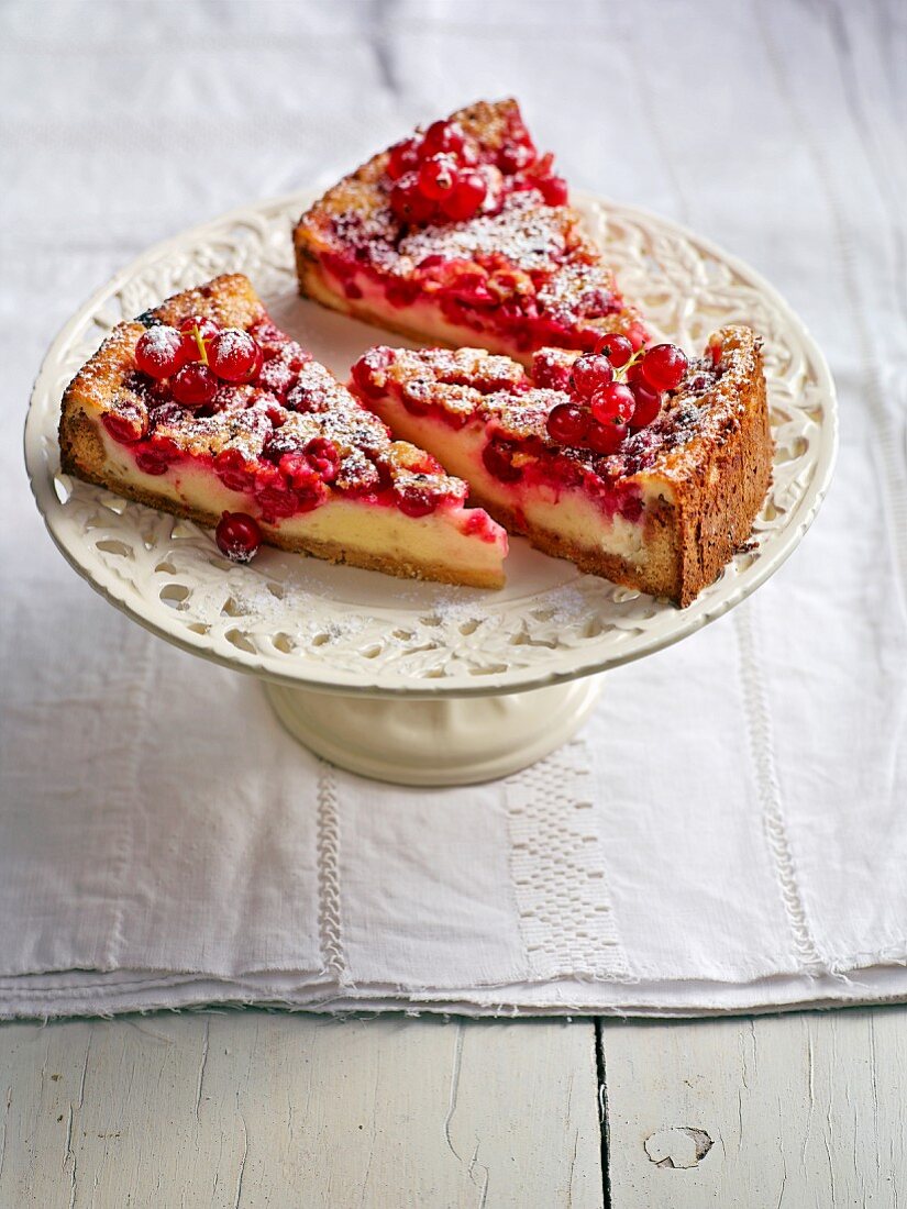 Johannisbeer-Buttermilch-Kuchen