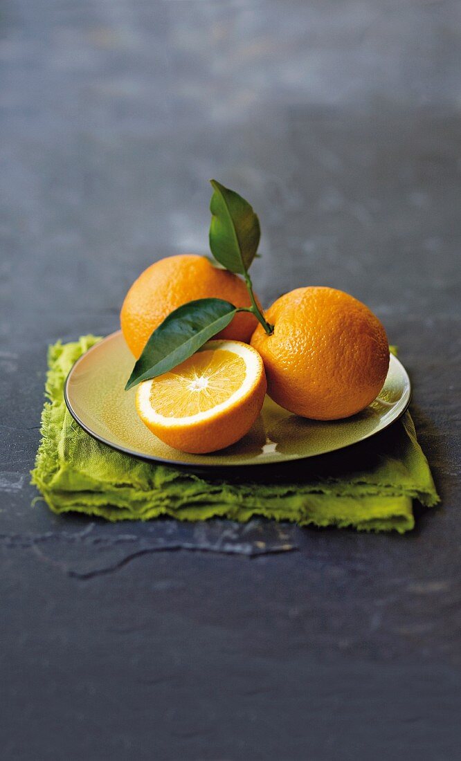 Oranges on a plate