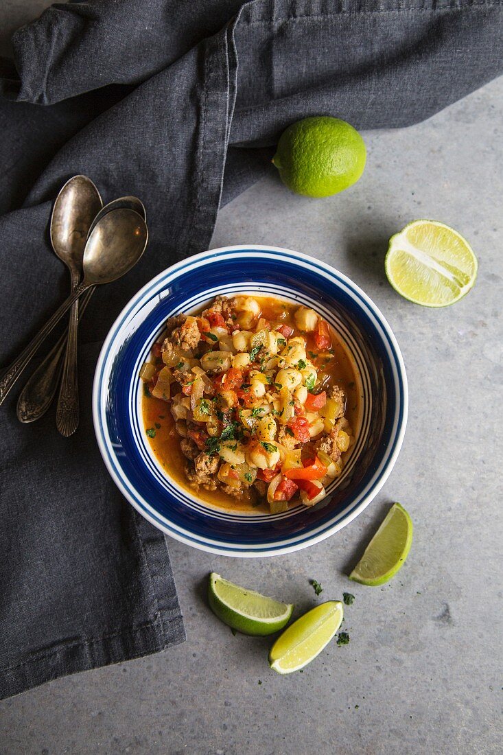 Pozole (Suppe mit Schweinefleisch, Mexiko)