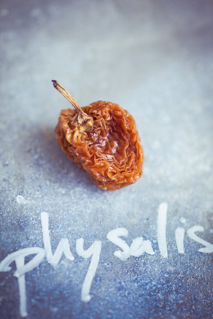 A dried physalis