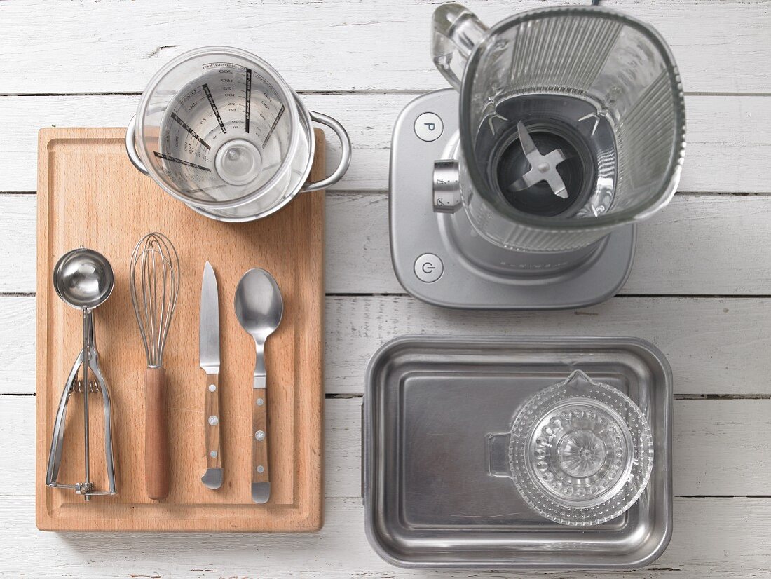 Assorted kitchen utensils for preparing sorbet