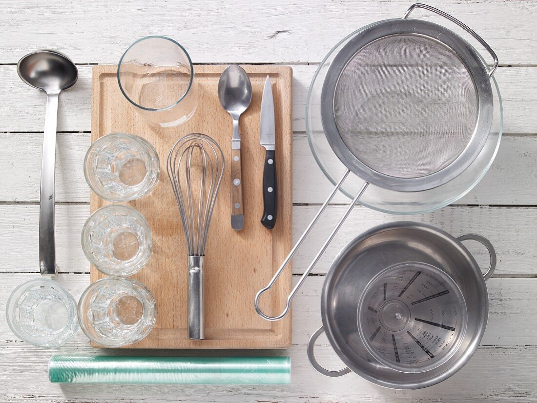 Assortedkitchen utensils for preparing jelly dishes
