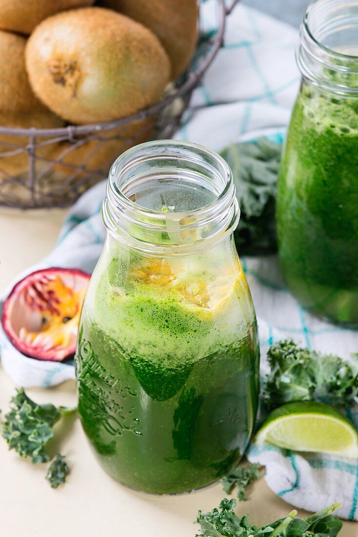 Green smoothie with kale, kiwi, lime and passionfruit