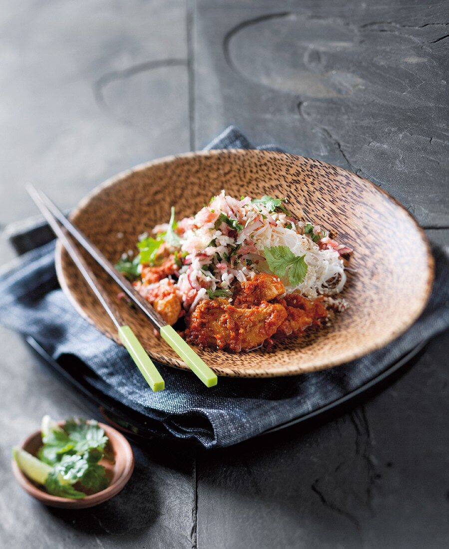 Würziges Hähnchencurry mit Kimchi