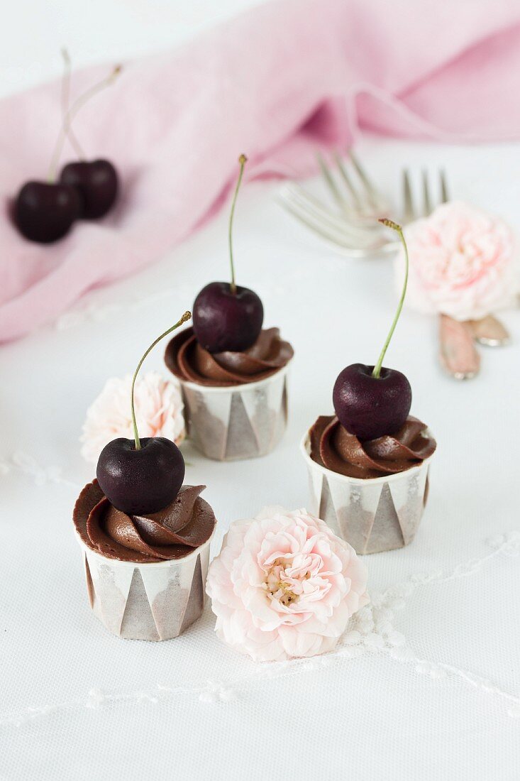 Brownie & cherry cupcakes