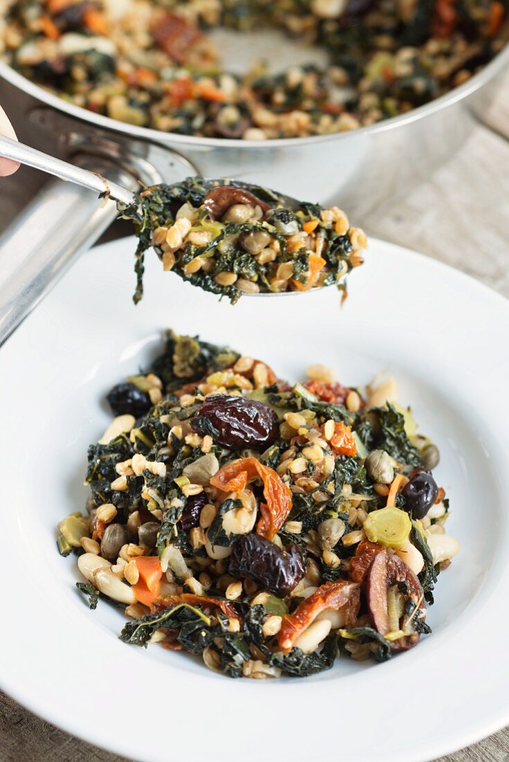 Einkorn wheat with lacinato kale, beans, dried tomatoes and prunes
