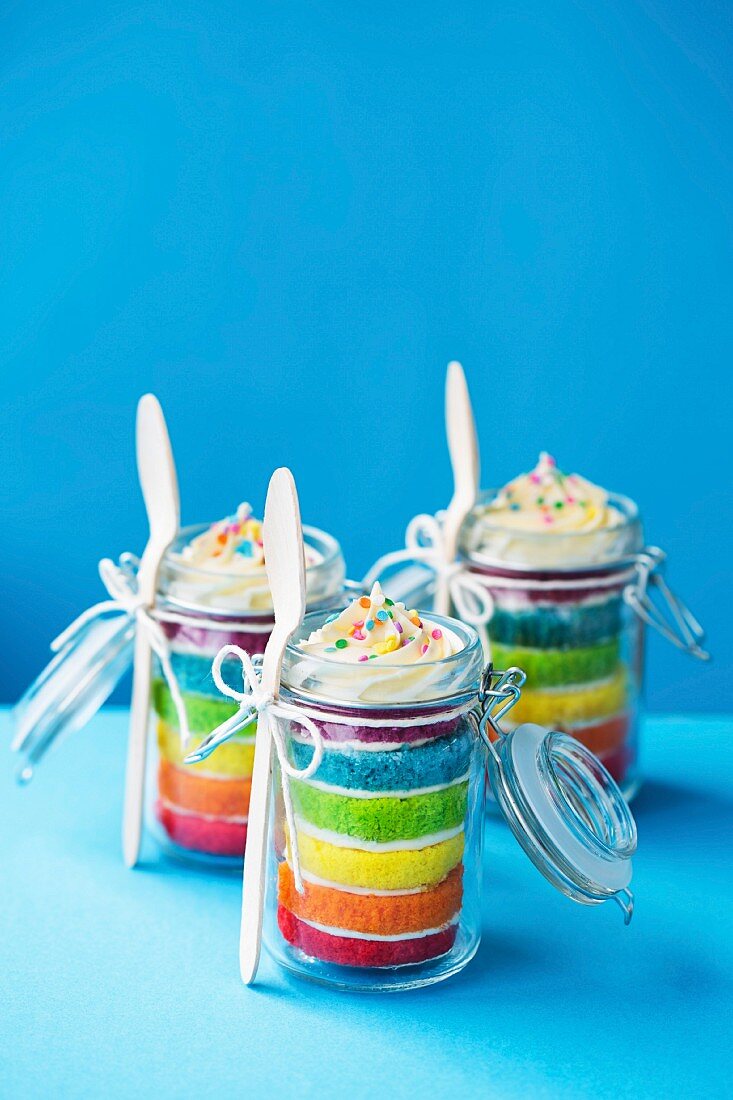 Mini jars of rainbow cake