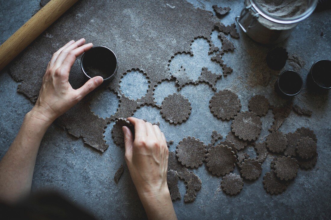 Cutting buckwheat dough in preparation for Pandowdy