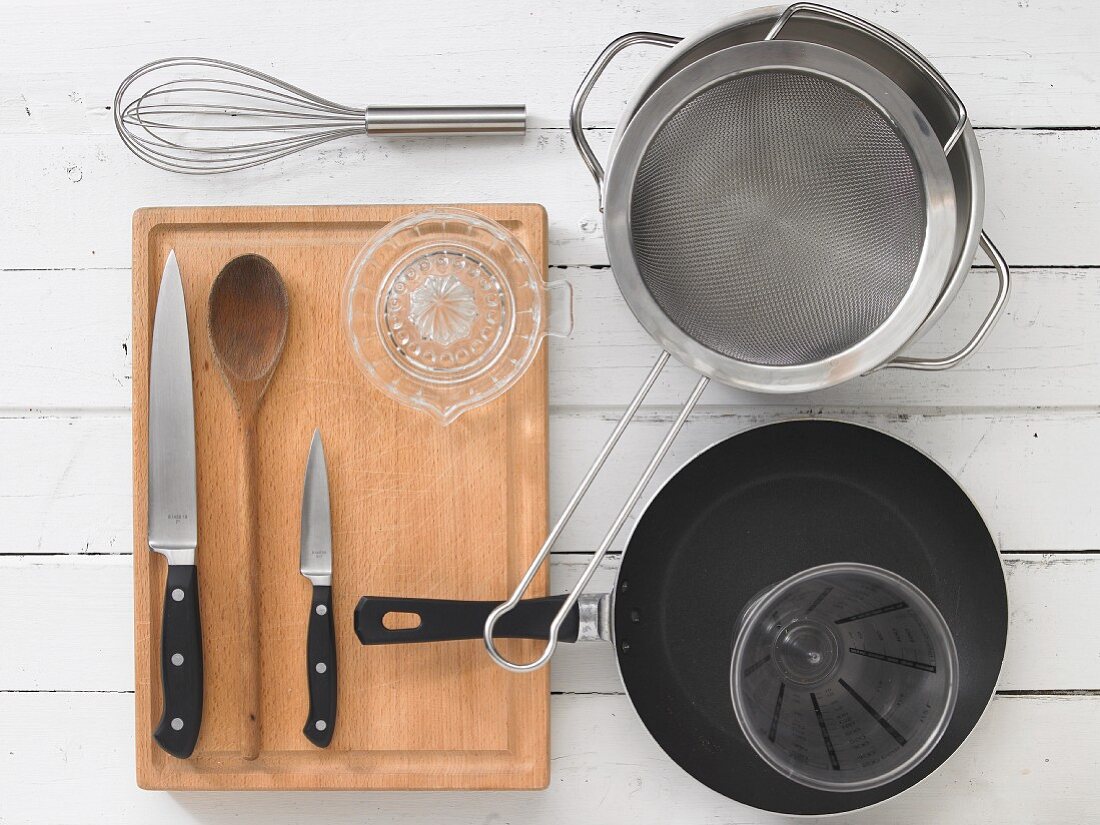 Utensils for making pasta dishes