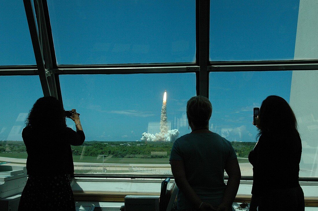 STS-121 launch