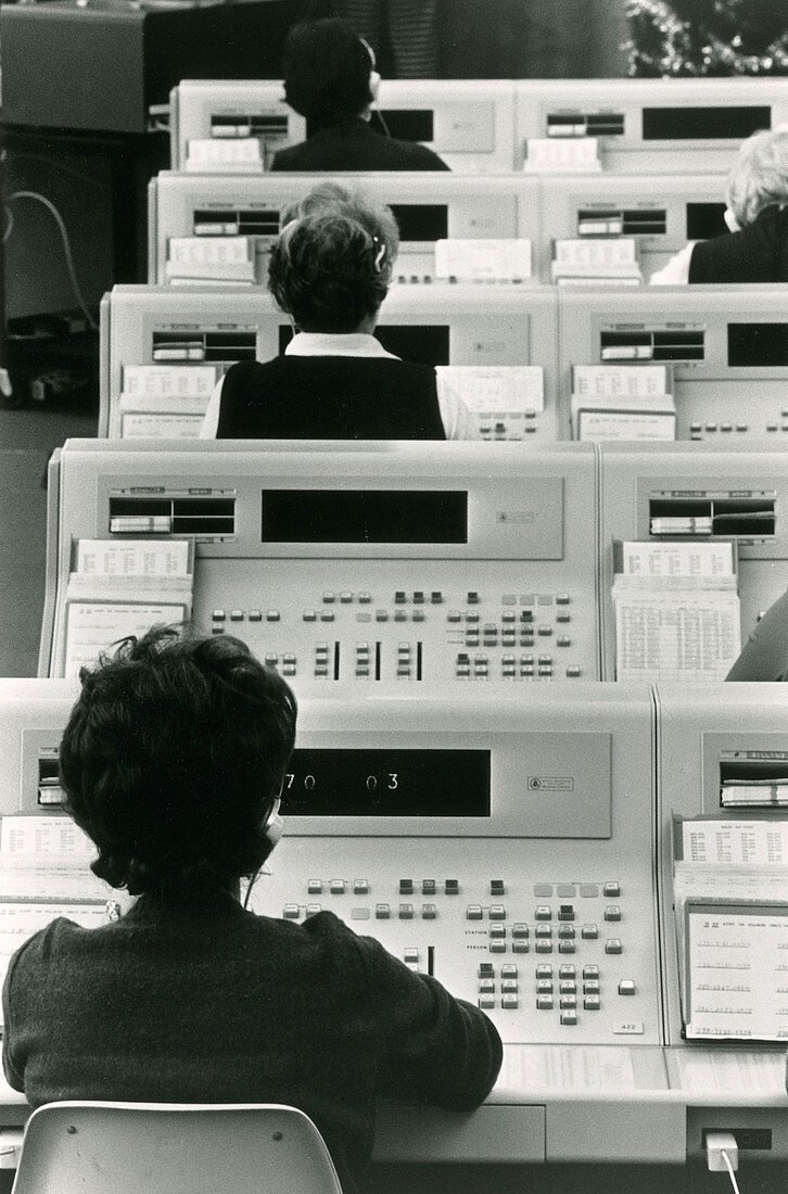 Telephone Operators,Early Computers