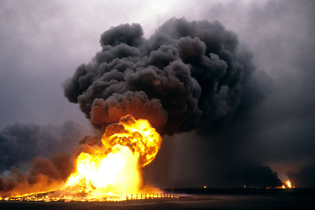 Burning Oil Wells,Gulf War