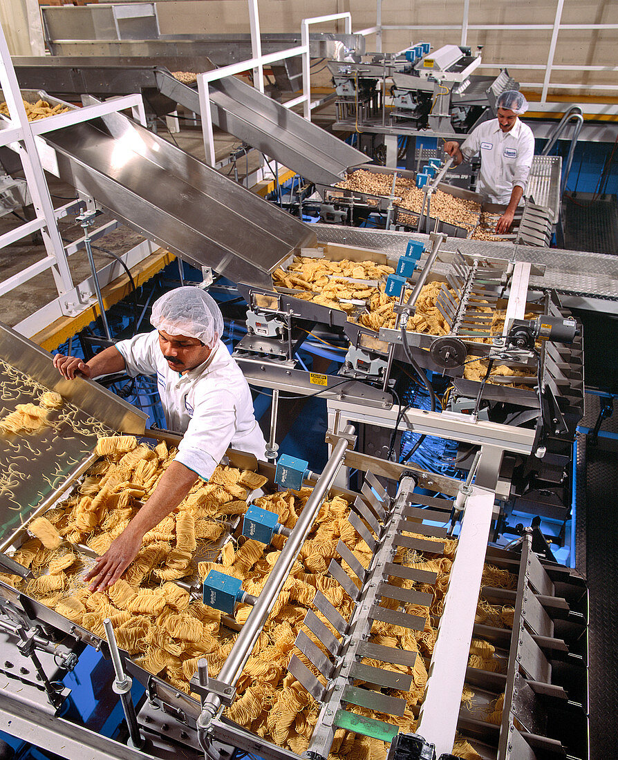 Pasta packaging plant
