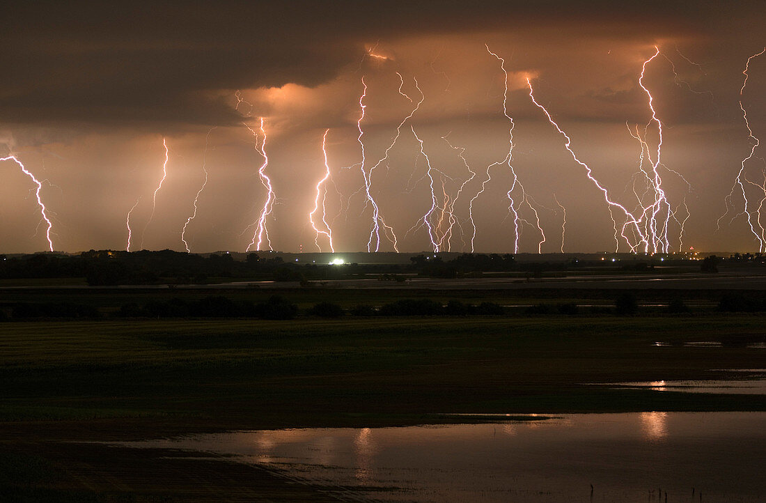 Missouri River Flood Lightning