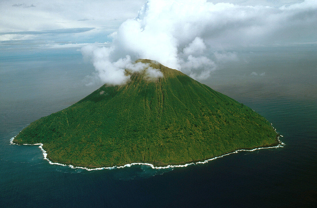 Solomon Islands,Tinakula Volcano