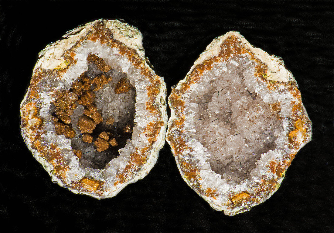 Geode,Quartz and Calcite Interior