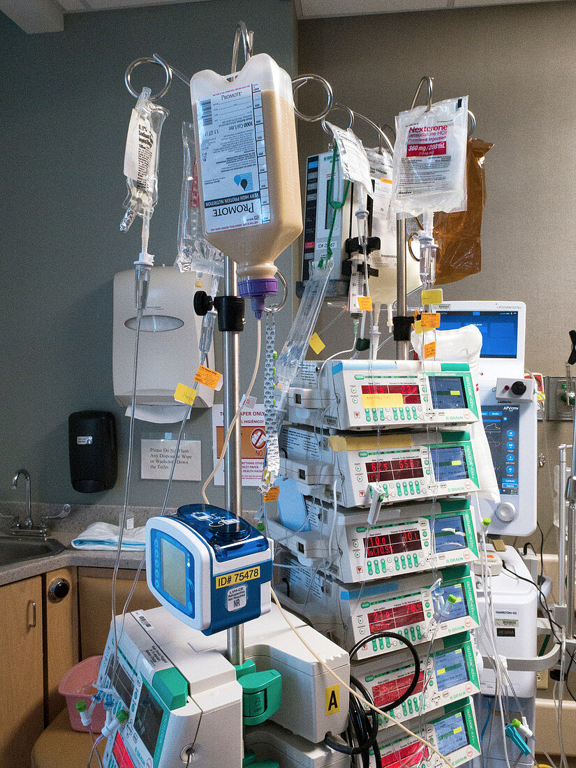 Intensive care unit drugs stand