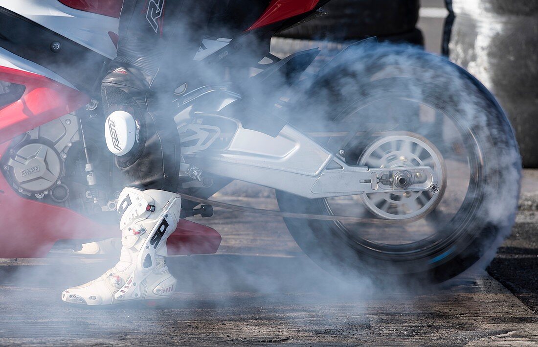 Drag racing burnout