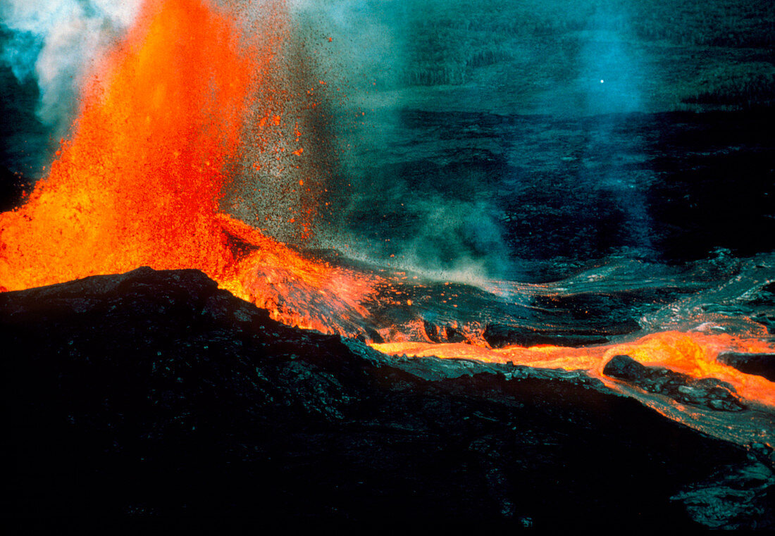 Lava flow of the Kilauea volcano,Hawaii