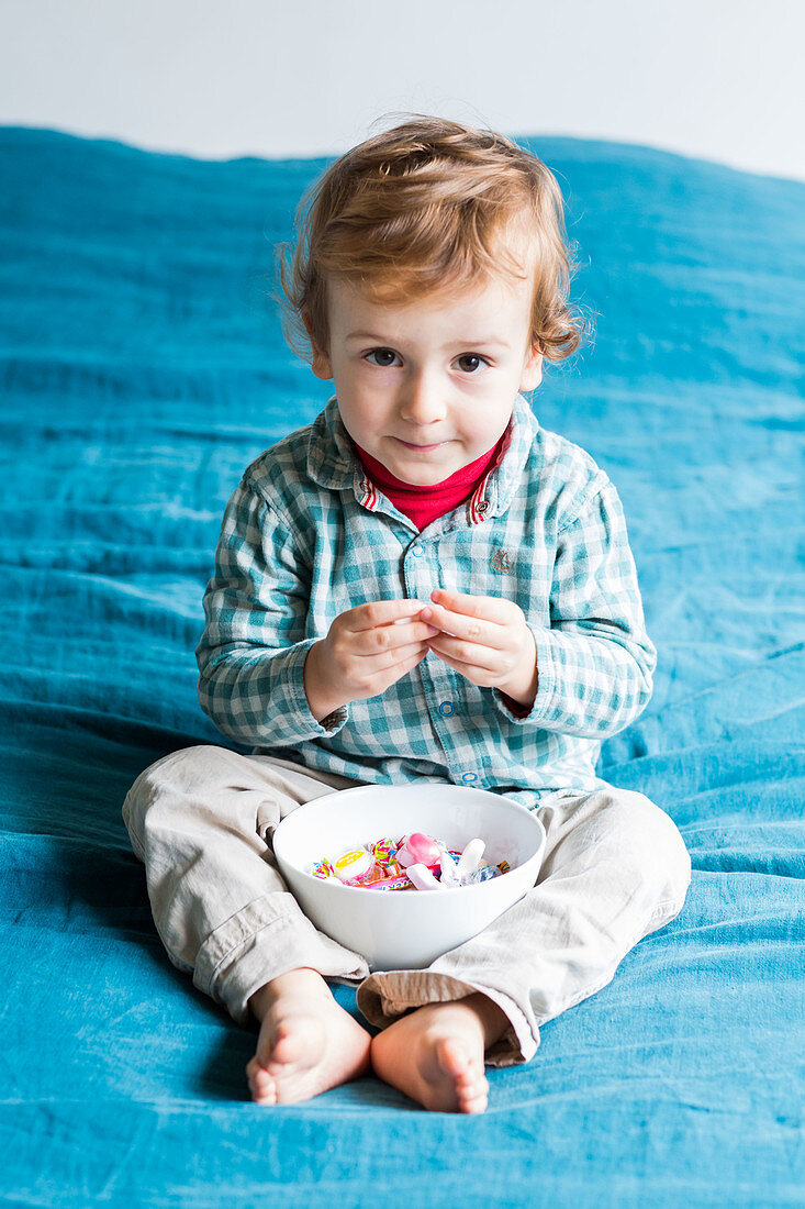 Child eating sweets