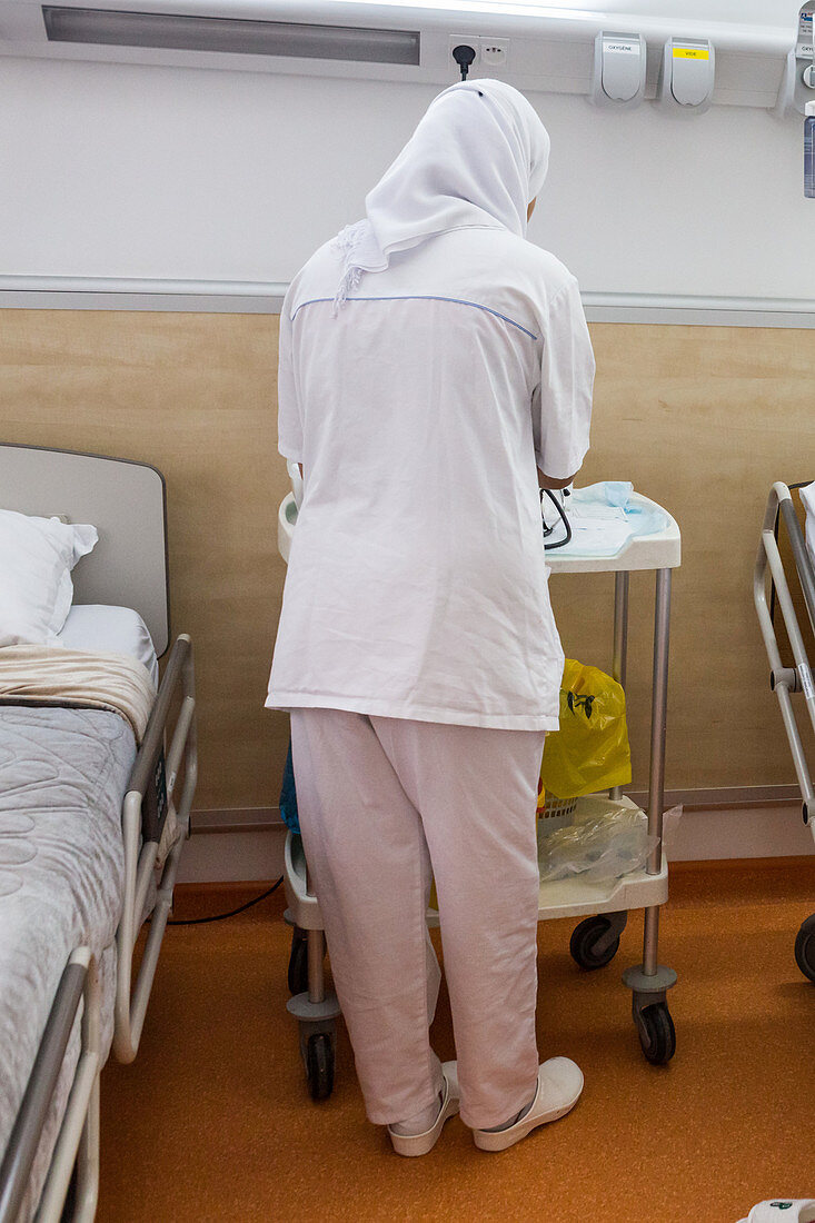 Private hospital ward, Tunisia