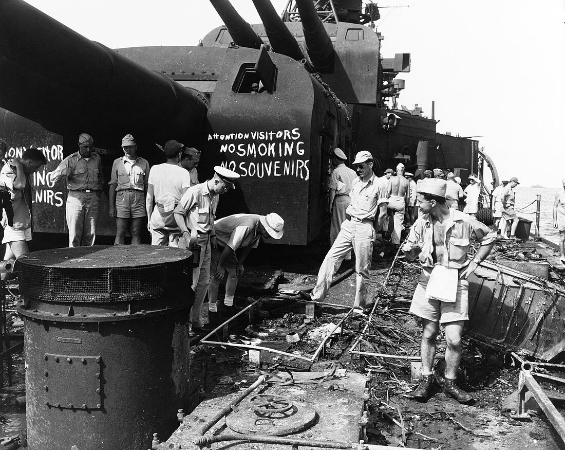 Ship damaged by 1946 atomic bomb tests