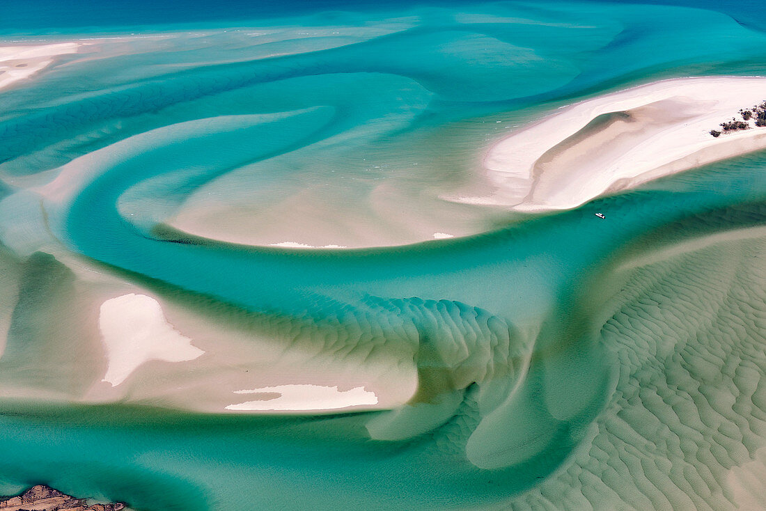 Hill inlet, Whitsunday Island, Australia, aerial photograph