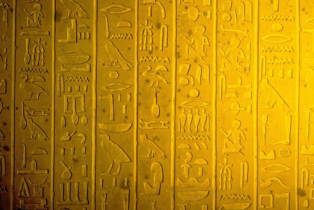 Clay tablet with hieroglyphs
