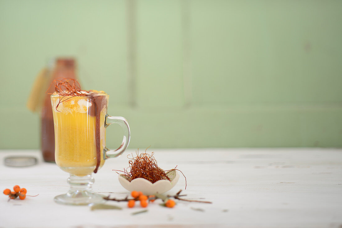 Sea buckthorn milk with saffron