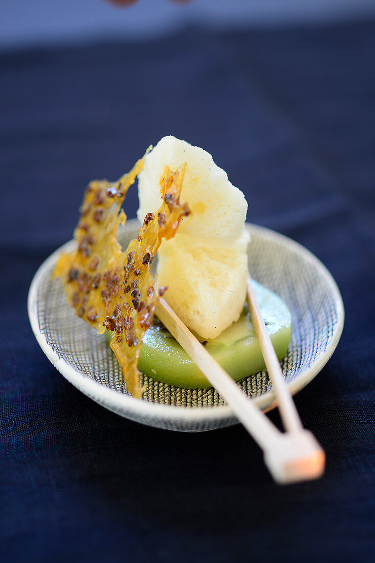 White sesame seed ice cream with caramelised sesame seeds