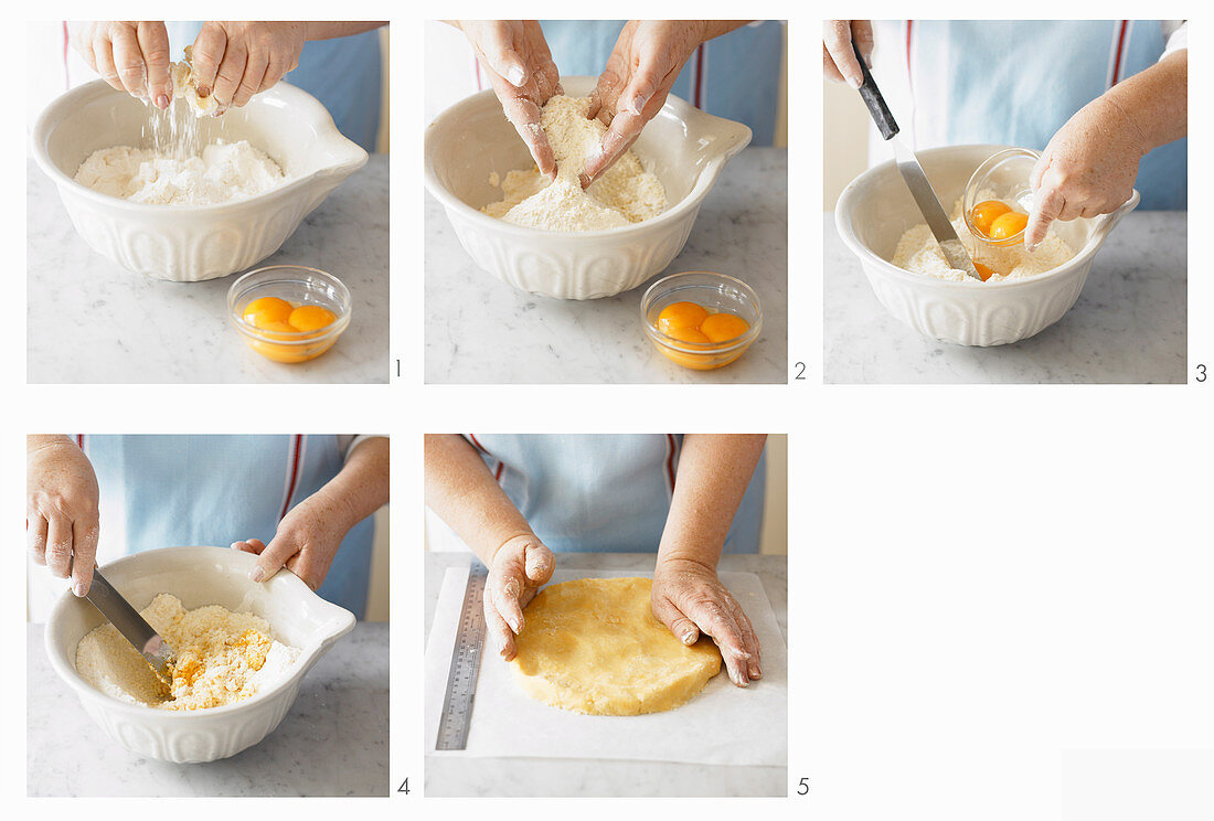 Prepare a shortcrust pastry tart base