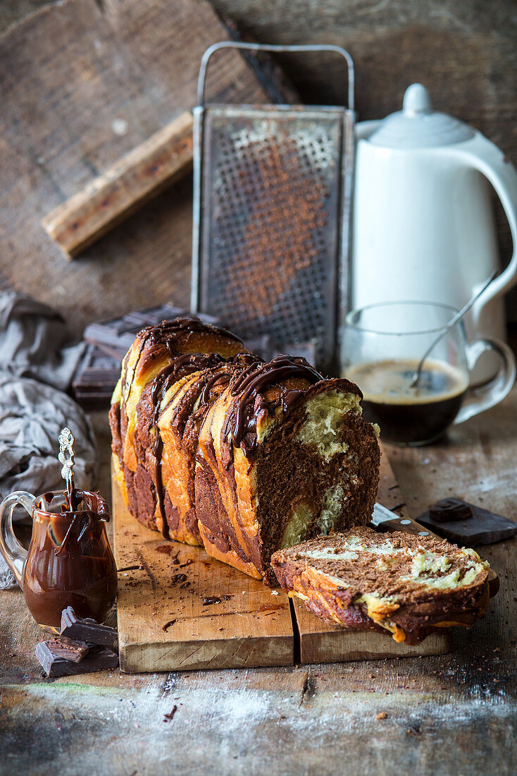 Chocolate pull-apart bread