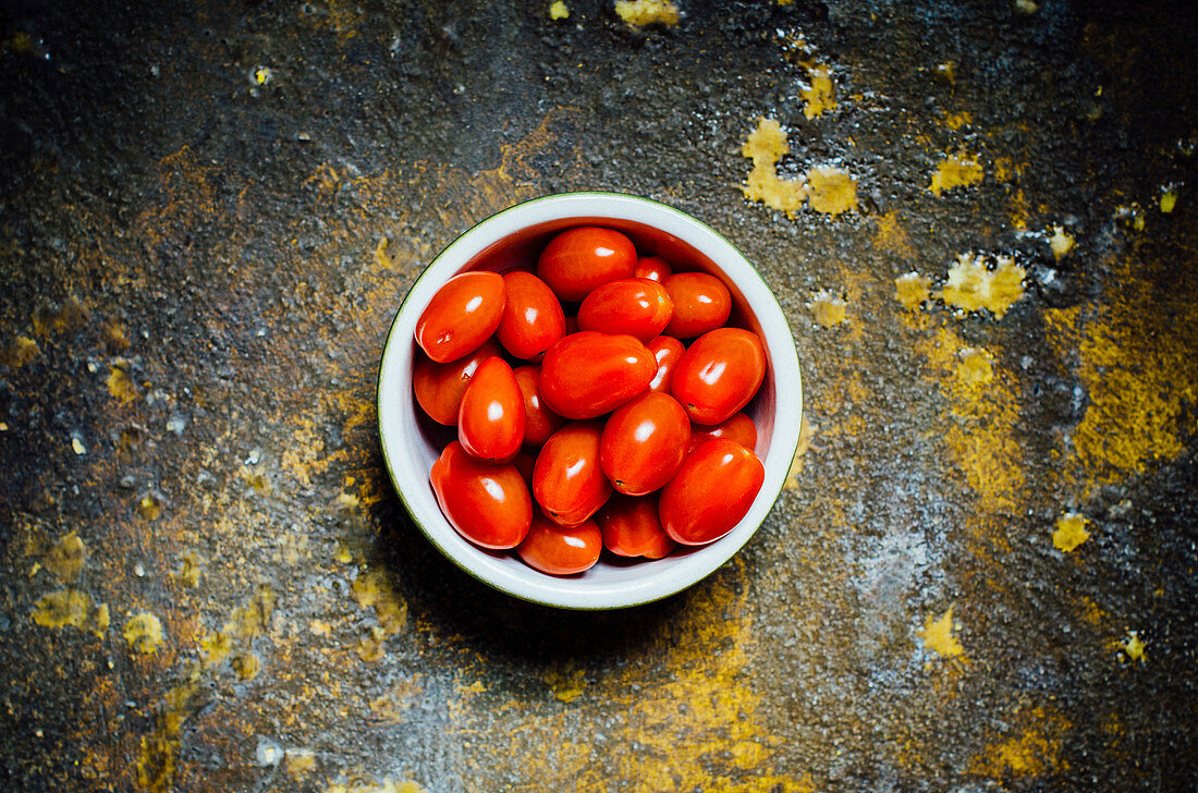 Tomaten in Schüssel