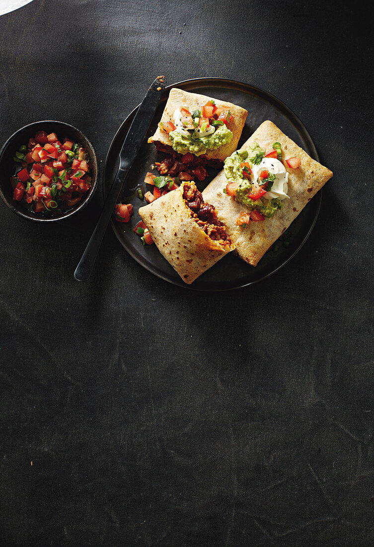 Chimichangas mit Rindfleisch, Bohnen und Süsskartoffeln (Mexiko)