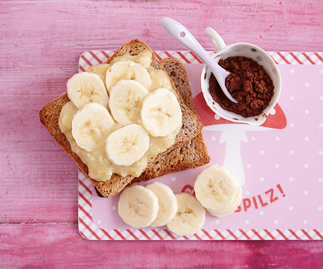 Chocolate and banana toast