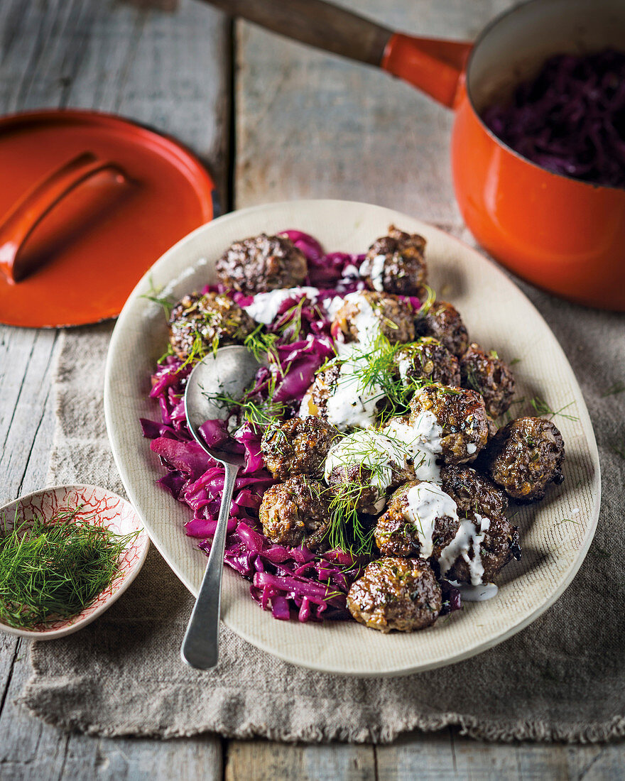 Nordic meatballs with spiced red cabbage (Scandinavia)