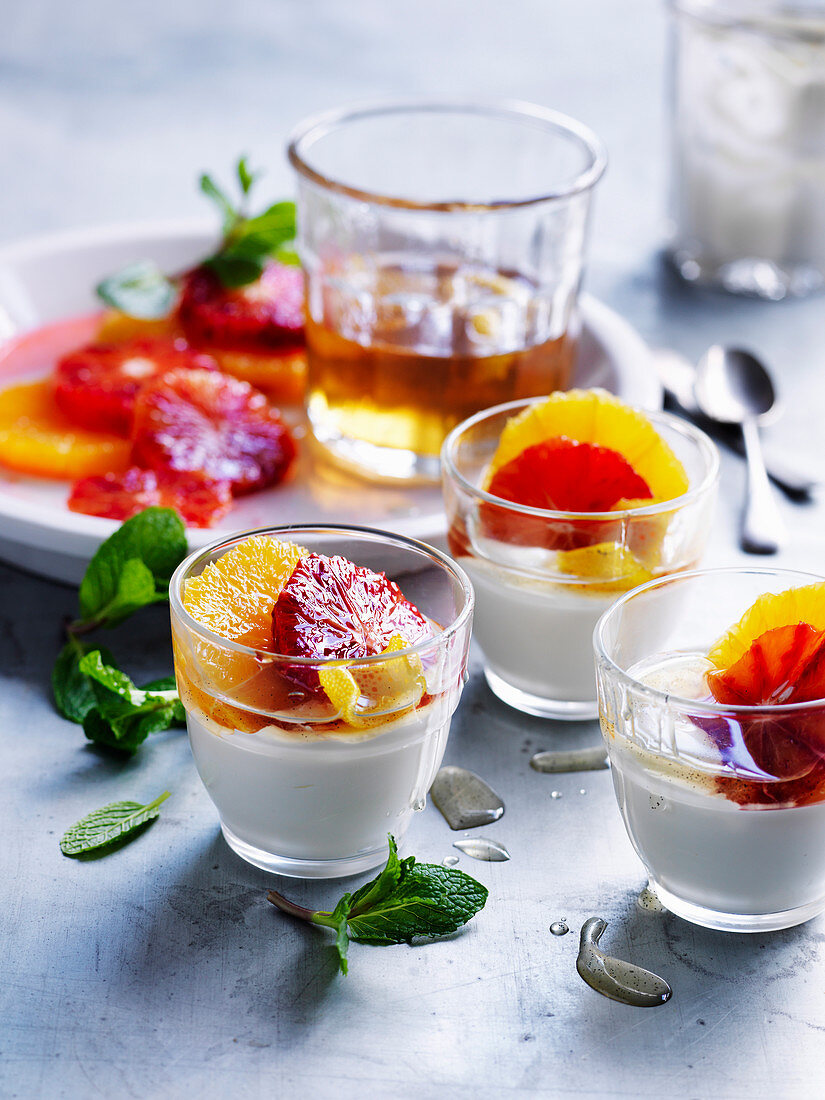 Orangen-Joghurt-Dessert